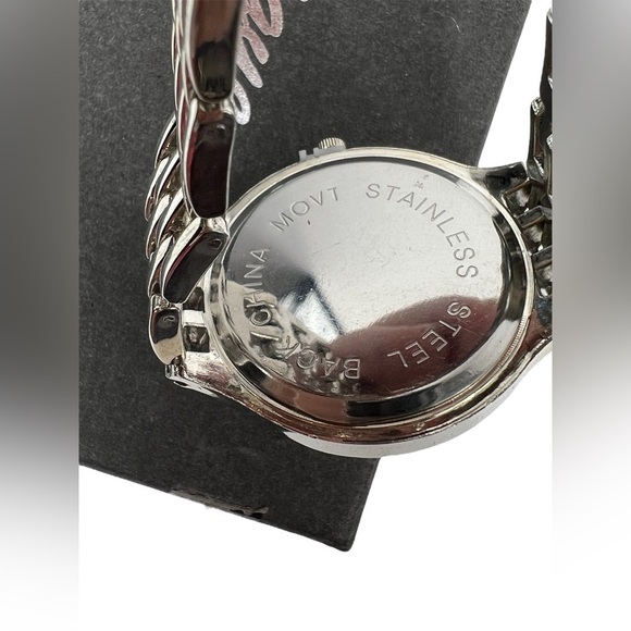 Classique Australia Unisex Watch New In Box Silver Tone 3 Auxiliary Sub Dials - Picture 5 of 10